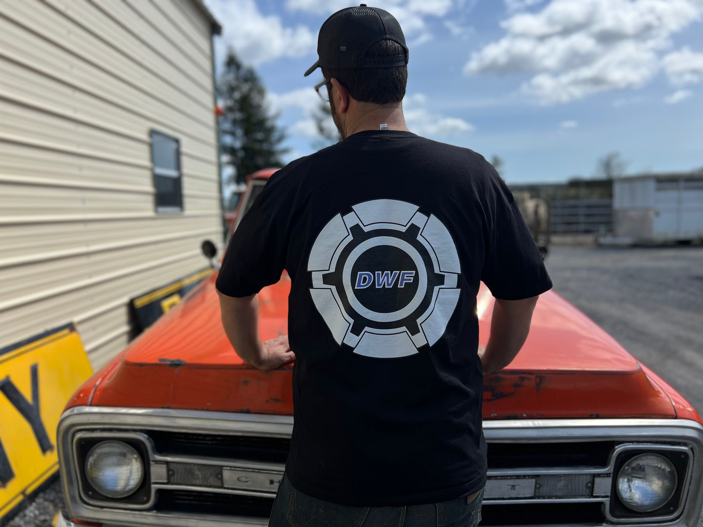 Dog Dish Hub Cap Tee